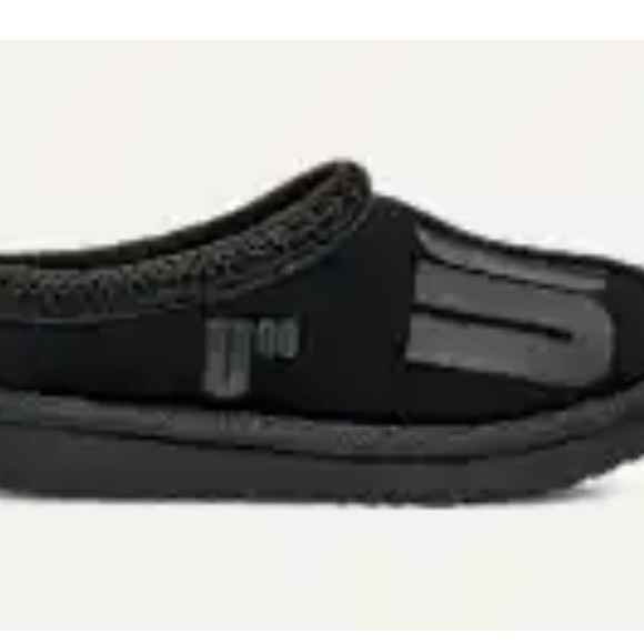 UGG Other - UGG Kids' Tasman II Scatter Graphic slippers black suede Sz 12